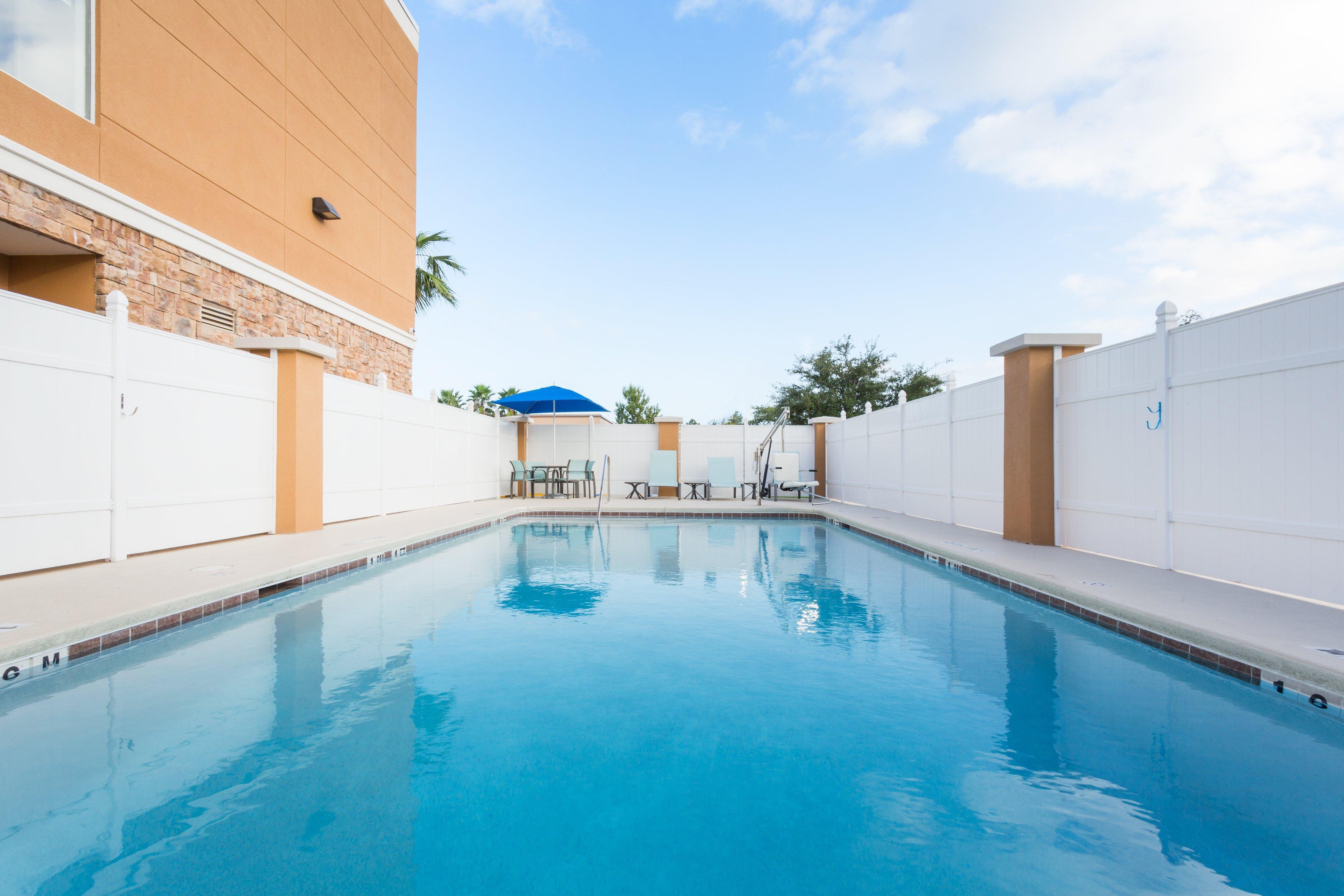 Holiday Inn Express & Suites. By Ihg Fleming Island Bagian luar foto